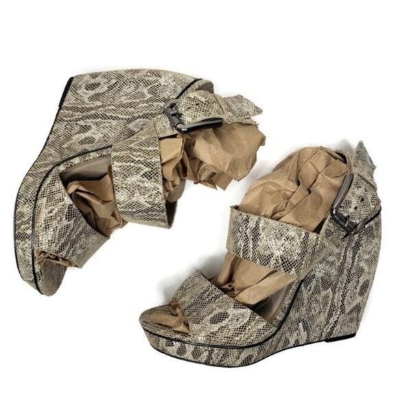 Rebecca Minkoff Women's Snake Print strappy Wedge Sandals Size 7 - Picture 11 of 16